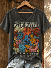 Women's When You Pass Though Deep Waters I Will Be With You Short-sleeved T-shirt